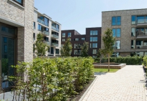 Blick in den Wohnhof, Foto: Franziska Meyer